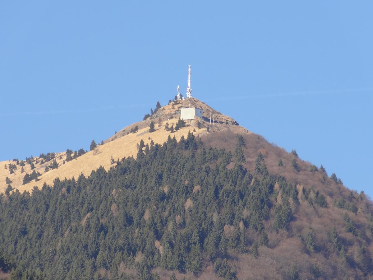 Hotel Galles Палуцца Екстер'єр фото